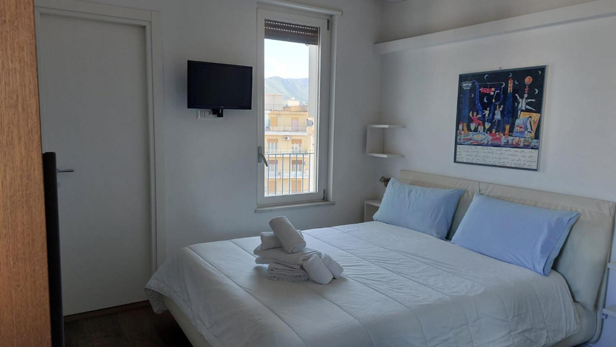 La Terrazza Sul Castello Apartman Palermo Kültér fotó